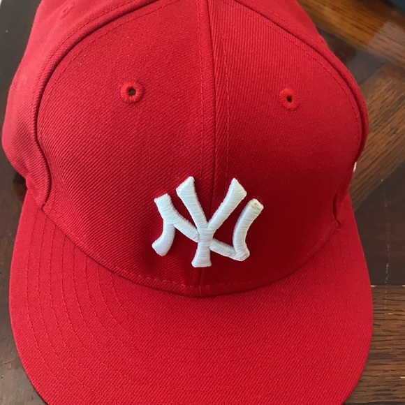New Era YOUTH '39Thirty League' Cap New York Yankees size 7 (55.8cm) - Picture 3 of 12
